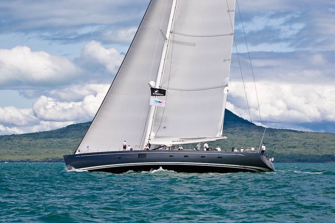 Silvertip under sail on Auckland’s Hauraki Gulf during the NZ Marine-organised superyacht regatta which ran alongside the Louis Vuitton Pacific Series early in 2009. © Jeff Brown / Superyacht Media